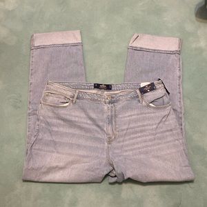 Hollister size 21 long new with Tags